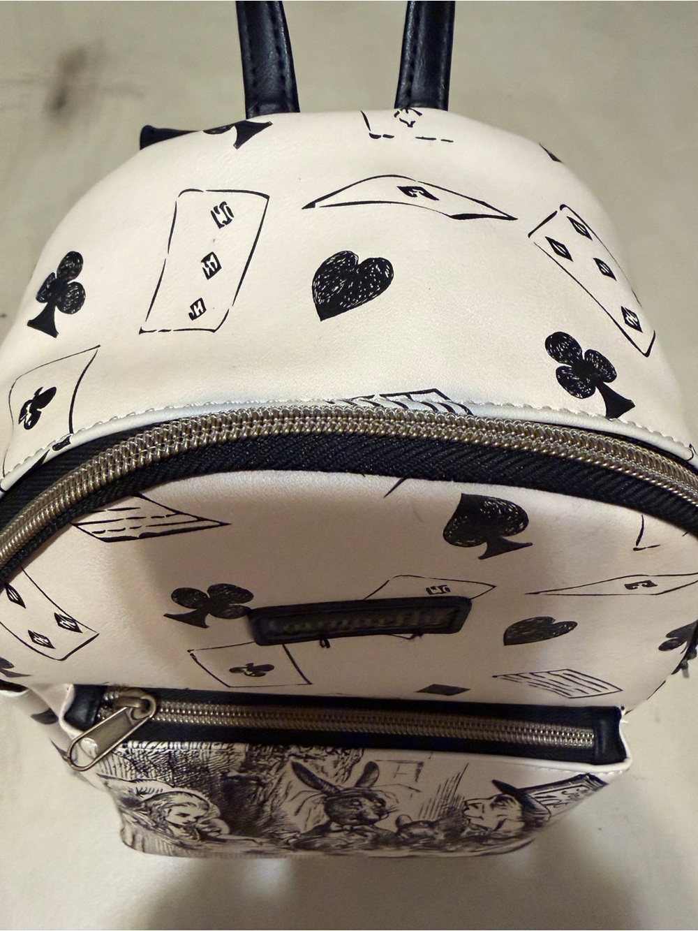 Loungefly Cream & Black Alice Tea Party Mini Backpack Rare LNWOT - Picture 8 of 16